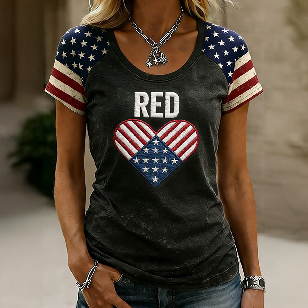 Red Friday Heart Shape T-Shirt Remember Everyone Deployed Clothing Present For Mom - Softandstyle Red Friday Heart Shape T-Shirt Remember Everyone Deployed Clothing Present For Mom - Softandstyle